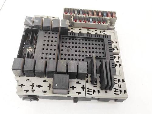 Used Fuse box Fuse box VOLVO S80 I (184) 2.5 TDI (140 hp) 32954187 32954187