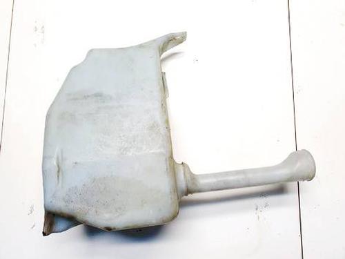 Used Windscreen washer tank Windscreen washer tank VW TRANSPORTER T4 Van (70A, 70H, 7DA, 7DH) 1.9 D (61 hp) 35858349 35858349