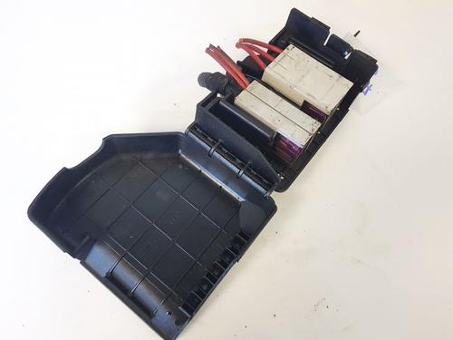 Used Fuse box Fuse box OPEL OMEGA B (V94) 2.2 DTI 16V (F69, M69, P69) (120 hp) 33089932 33089932