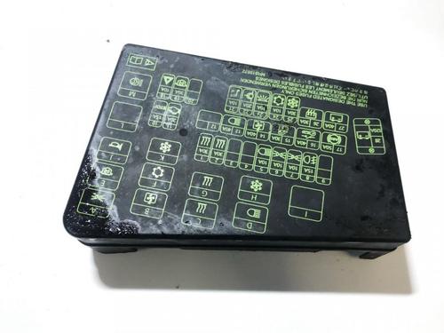 fuse-box-mitsubishi-space-star-mpv-dg_a-1998-1999-2000-2001-2002-2003-2004-33509177 main image