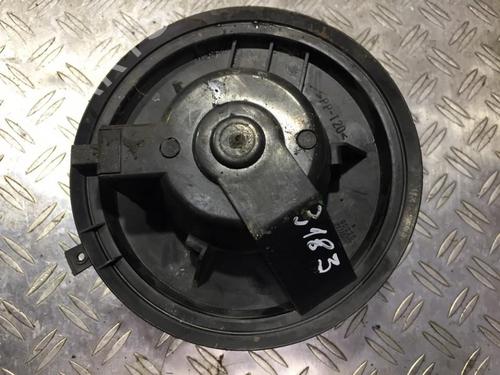 Used Heater blower motor Heater blower motor FIAT BRAVO I (182_) 1.9 JTD (100 hp) 35657863 35657863