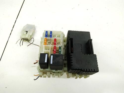 Used Fuse box Fuse box FORD GALAXY II (WA6) 2.0 TDCi (140 hp) 32897565 32897565