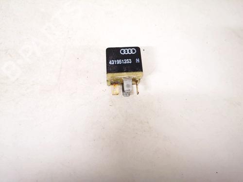 Used Electronic sensor Electronic sensor AUDI 80 B3 Saloon (893, 894, 8A2) 1.8 S (90 hp) 33082938 33082938