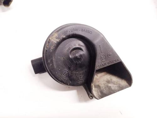 horn-audi-a4-b8-8k2-2007-2008-2009-2010-2011-2012-2013-2014-2015-2016-2017-36151607 main image