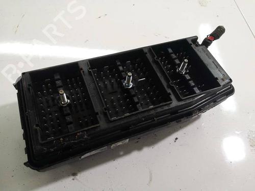 Used Fuse box CHEVROLET CAPTIVA (C100, C140) 2.0 D 4WD (150 hp) 32537120