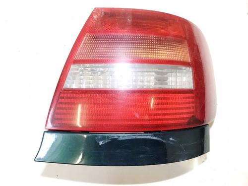 Højre baglygte Højre baglygte AUDI A4 B5 (8D2) 1.8 (125 hp) 35865312 35865312