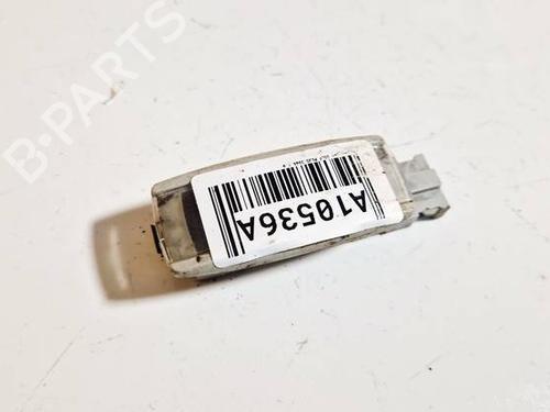 Plafonier Plafonier VW GOLF PLUS V (5M1, 521) 1.9 TDI (105 hp) 34988846 34988846