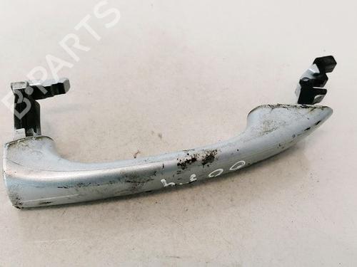 front-right-exterior-door-handle-mercedes-benz-c-class-w203-2000-2001-2002-2003-2004-2005-2006-2007-35624941 main image