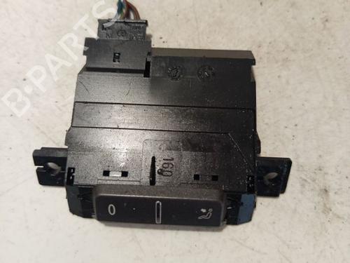 Used Climate control Climate control VW PHAETON (3D1, 3D2, 3D3, 3D4, 3D6, 3D7, 3D8, 3D9) 3.0 V6 TDI 4motion (224 hp) 34990740 34990740