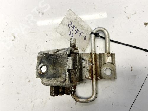 hingedoor-check-strap-vw-passat-b5-variant-3b5-1997-1998-1999-2000-2001-32895340 main image