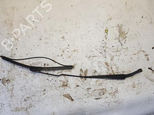 front-windshield-wiper-arm-volvo-s60-i-384-2000-2001-2002-2003-2004-2005-2006-2007-2008-2009-2010-33095802 main image