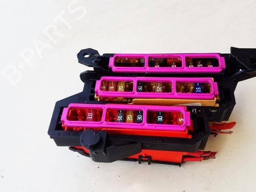 Used Fuse box Fuse box AUDI A5 (8T3) 2.0 TDI (170 hp) 33063723 33063723