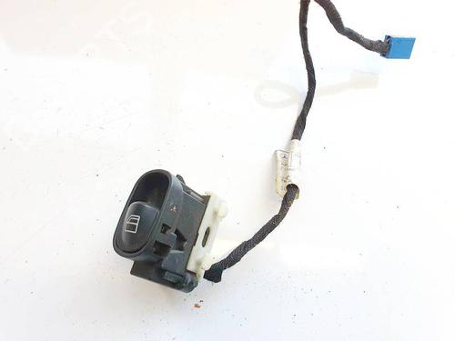 Used Switch Switch MERCEDES-BENZ CLS (C219) CLS 320 CDI (219.322) (224 hp) 32945220 32945220