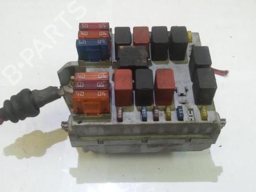 fuse-box-alfa-romeo-147-937_-2000-2001-2002-2003-2004-2005-2006-2007-2008-2009-2010-33486133 main image