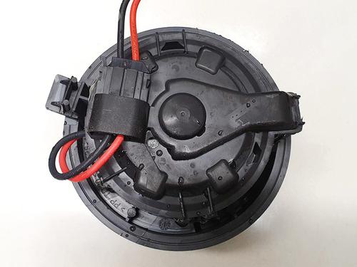 Used Heater blower motor Heater blower motor PEUGEOT 208 I (CA_, CC_) 1.6 HDi (92 hp) 35877711 35877711