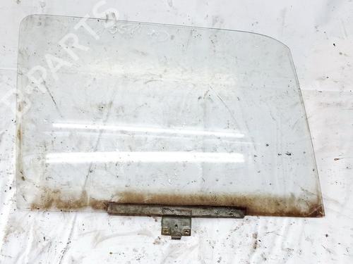 Used Front right door window Front right door window 35643250 35643250