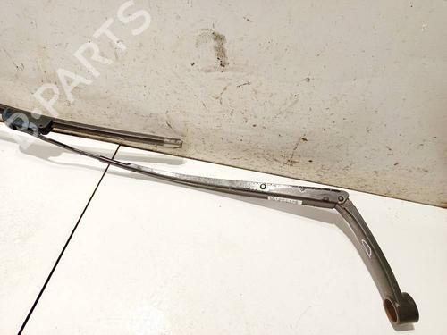 front-windshield-wiper-arm-kia-ceed-hatchback-ed-2006-2007-2008-2009-2010-2011-2012-32551128 main image