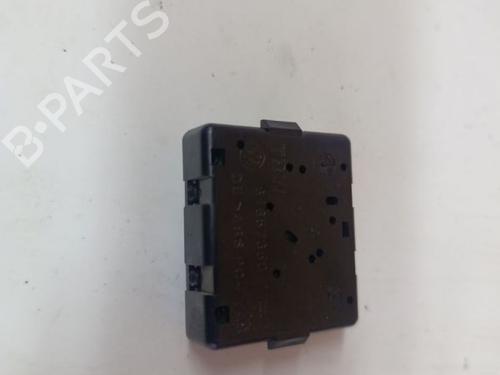 Used Steering wheel controls Steering wheel controls 36687522 36687522