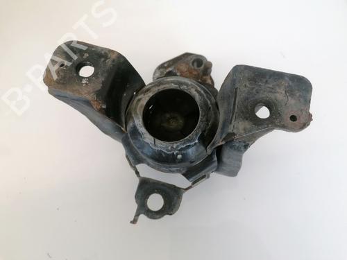 Used Engine mount Engine mount TOYOTA YARIS (_P1_) 1.4 D-4D (NLP10_, NLP10R) (75 hp) 32882667 32882667
