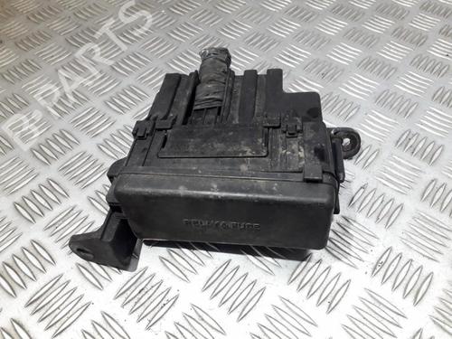 Used Fuse box Fuse box TOYOTA PREVIA II (_R3_) 2.0 D-4D (CLR30_, CLR30R) (116 hp) 33502665 33502665