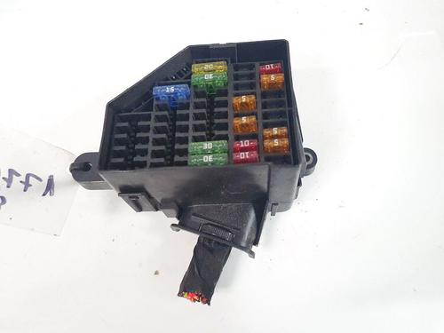 Fuse box VW PASSAT B6 (3C2) 2.0 TDI | BP32896307E1 - Image 2