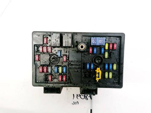 Used Fuse box Fuse box CHEVROLET CAPTIVA (C100, C140) 2.0 D 4WD (150 hp) 32923823 32923823