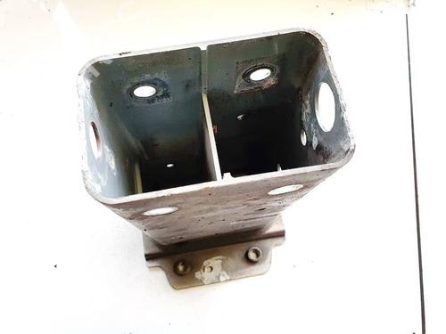 Used Front bumper bracket Front bumper bracket 35109192 35109192