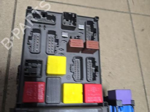 Used Fuse box Fuse box RENAULT ESPACE IV (JK0/1_) 2.2 dCi (JK0H) (150 hp) 34615729 34615729