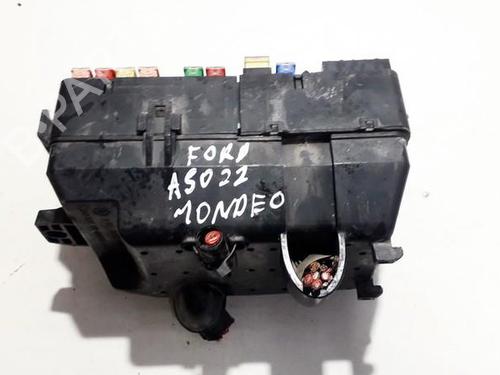 Used Fuse box Fuse box FORD MONDEO III (B5Y) 2.0 16V TDDi / TDCi (115 hp) 33525822 33525822