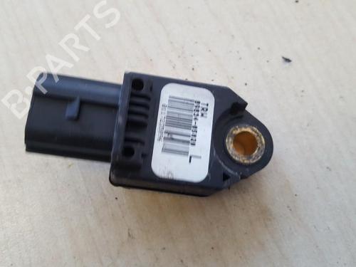 Used Electronic module Electronic module TOYOTA AVENSIS (_T25_) 2.2 D-4D (ADT251_, ADT251R) (150 hp) 33504443 33504443