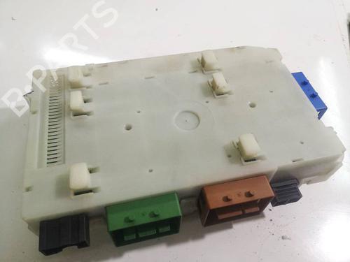 Fuse box VOLVO S80 II (124) 2.5 T | BP32534892E1 - Image 2