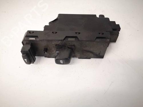 switch-volvo-s60-i-384-2000-2001-2002-2003-2004-2005-2006-2007-2008-2009-2010-32531495 main image
