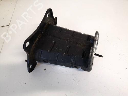 Used Front bumper bracket Front bumper bracket 35053811 35053811