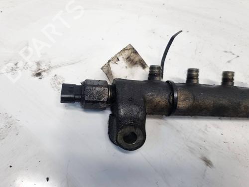 Injection rail NISSAN PRIMERA Hatchback (P12) 2.2 Di | BP35546662M98 - Image 2