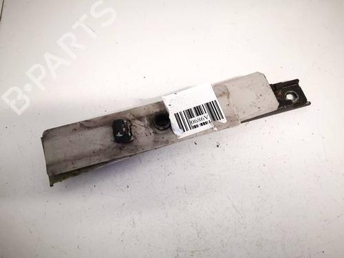 Støtte Støtte CITROËN BERLINGO / BERLINGO FIRST MPV (MF_, GJK_, GFK_) 1.6 HDI 75 (MF9HW, GJ9HWC, GF9HWC, GN9HWC) (75 hp) 32618130 32618130