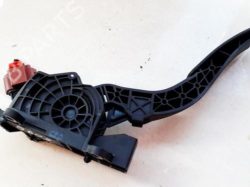 Used Pedal Pedal 35866101 35866101