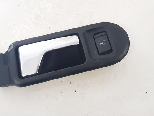 front-right-interior-door-handle-vw-passat-b5-variant-3b5-1997-1998-1999-2000-2001-35512615 main image
