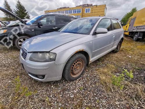 Fuse box AUDI A3 (8P1) 1.6 | BP32581293E1 