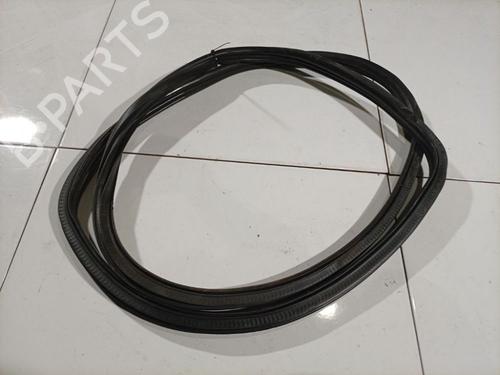 Used Rubber door seal Rubber door seal 39041766 39041766
