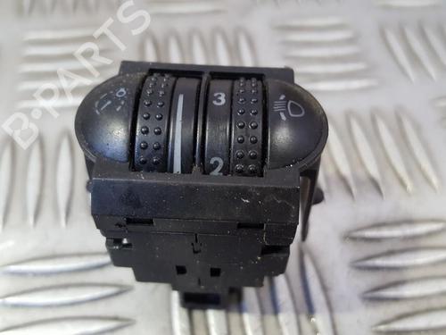 Used Switch Switch VW PASSAT B5 Variant (3B5) 1.9 TDI (115 hp) 35687438 35687438