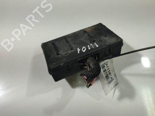 Used Fuse box Fuse box PEUGEOT 407 (6D_) 2.0 HDi 135 (6DRHRH, 6DRHRE, 6DRHRG, 6DRHRJ) (136 hp) 32536528 32536528