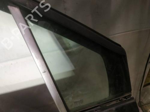 Used Front right quarter glass Front right quarter glass 35028182 35028182