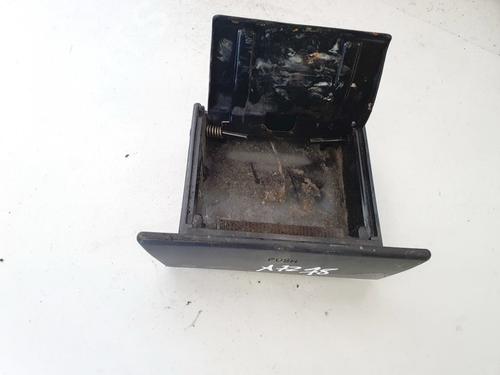 Used Ashtray Ashtray TOYOTA AVENSIS (_T22_) 2.0 D-4D (CDT220_, CDT220R) (110 hp) 35489885 35489885