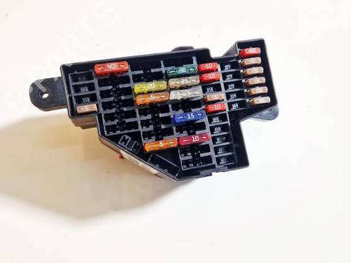 Used Fuse box Fuse box 32569554 32569554