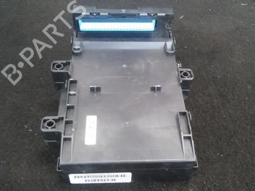 Used Fuse box Fuse box CHRYSLER VOYAGER / GRAND VOYAGER III (GS_, NS_) 2.4 i (151 hp) 33485692 33485692