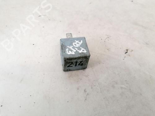 other-audi-a4-b5-8d2-1994-1995-1996-1997-1998-1999-2000-2001-32874650 main image