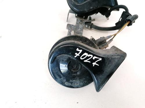 horn-audi-a3-8l1-1996-1997-1998-1999-2000-2001-2002-2003-2004-2005-2006-35533545 main image