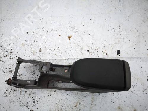 Used Armrest / Center console Armrest / Center console 39544910 39544910