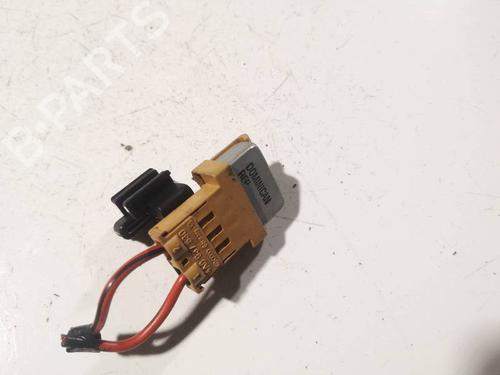 BP32567434E1 main image