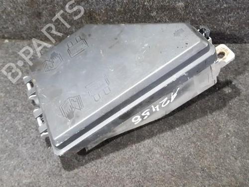 fuse-box-rover-75-rj-1999-2000-2001-2002-2003-2004-2005-33483772 main image